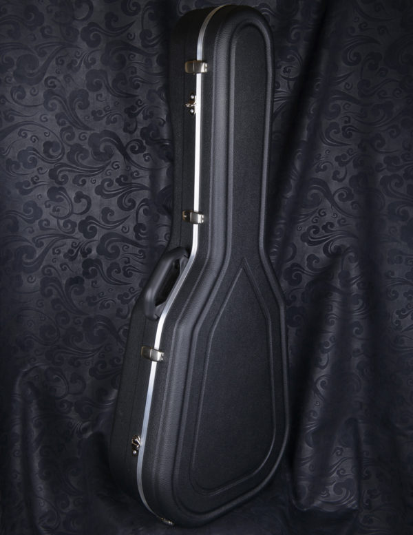 A-102, Hiscox liteflite ProII Classical Guitar Small