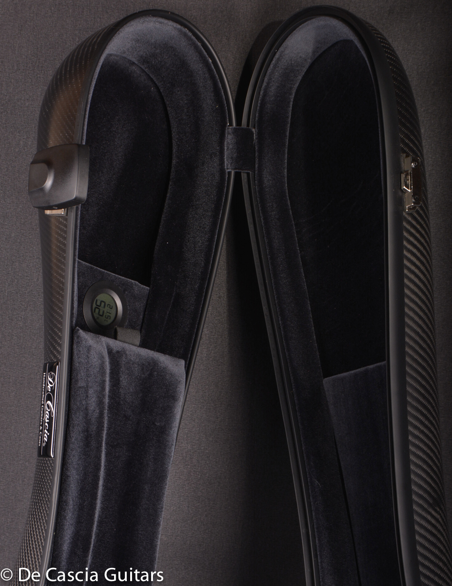 A-402, De Cascia Carbon Fiber Case - Image 21