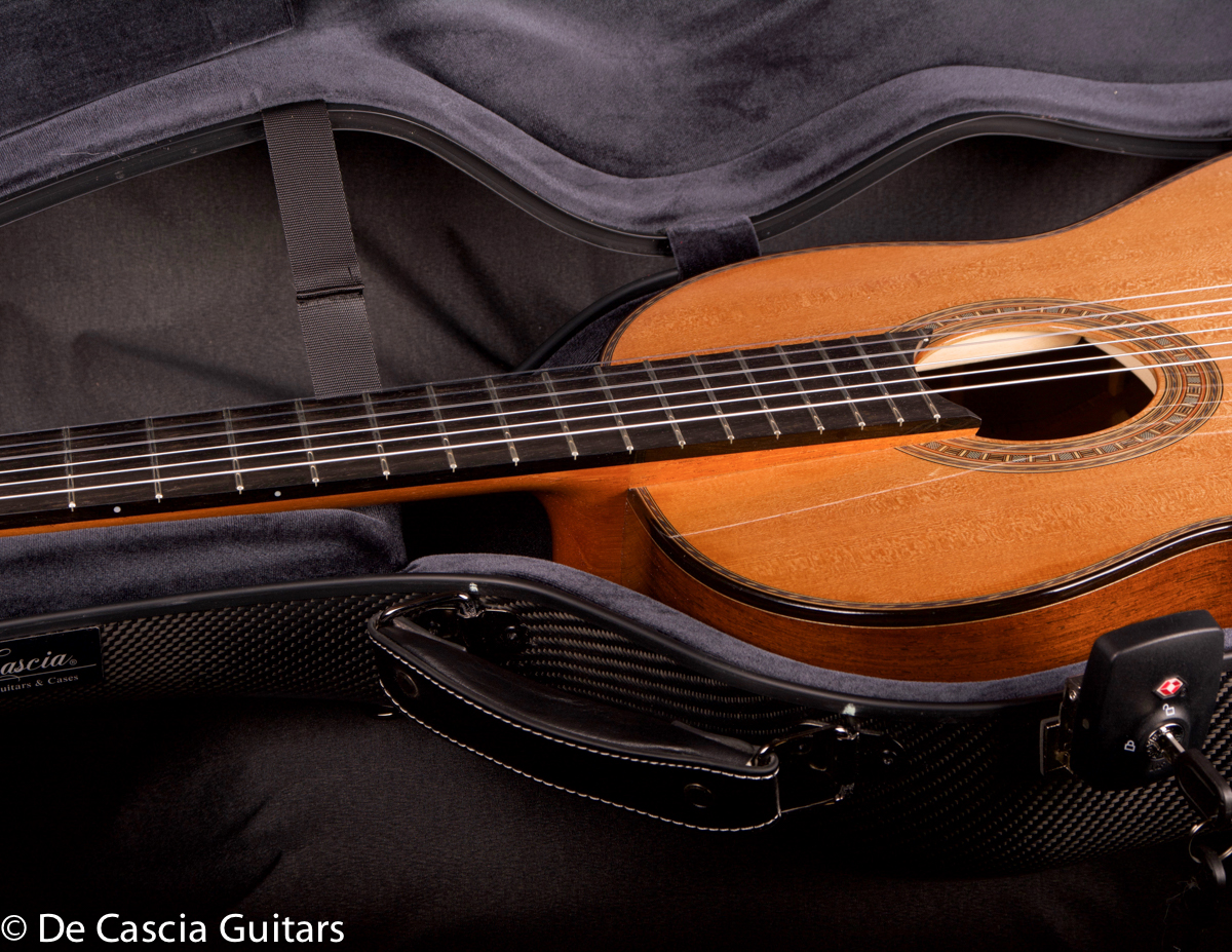 A-402, De Cascia Carbon Fiber Case - Image 24